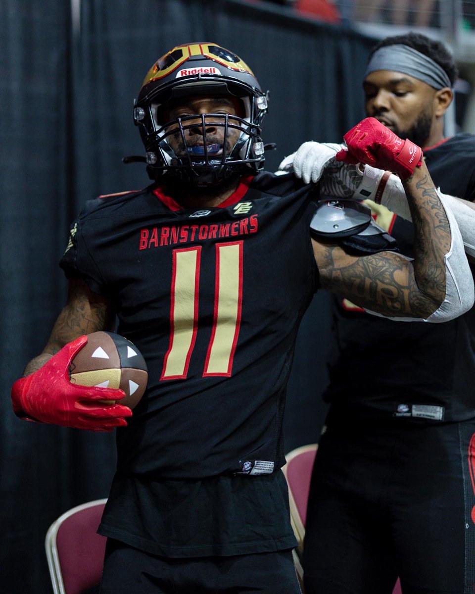 HawkStarAB's tweet image. Thank You God For The Health&amp;amp;Strength You Gave Me To Compete&amp;amp;Finish This Season🙏🏾! Thank You To My Family,Close Friends&amp;amp;Teammates/Brothers Who Gave Me Endless Support&amp;amp;Motivation💯Thank You @iabarnstormers For Giving Me The Opportunity To Showcase My Skills&amp;amp;Get Back In The Flow!