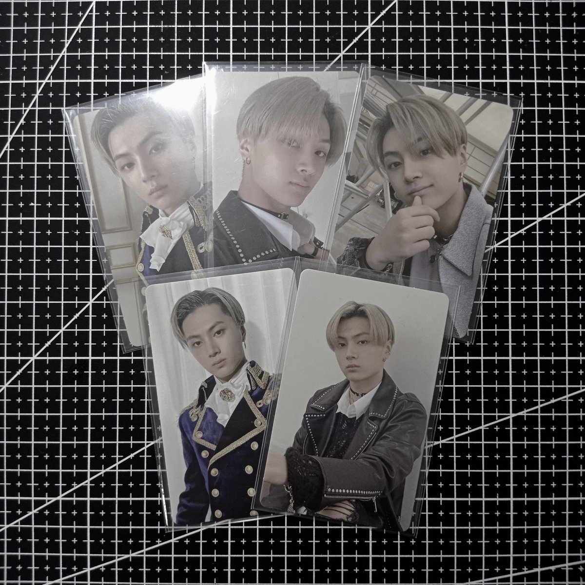 kaeibns's tweet photo. WTS LFB PH, 

ENHYPEN jay concept &amp; selca pc ( up, hype &amp; down ) 
— 280each / tingi. payo / 2 days reservation.
— all pcs are CLEAN. ( 11/10 ) can send condi thru DM.
— rmbyt! 

t. enhypen b:c jay concept selca up hype down pc https://t.co/4Hh4Z7E62n