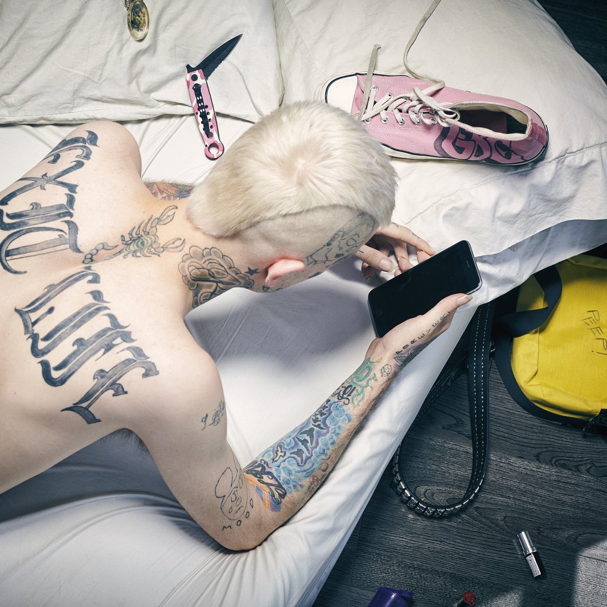 OMFGpeep's tweet photo. lil peep.  #FiveYearsOfCOWYS https://t.co/C2oe2HEehW