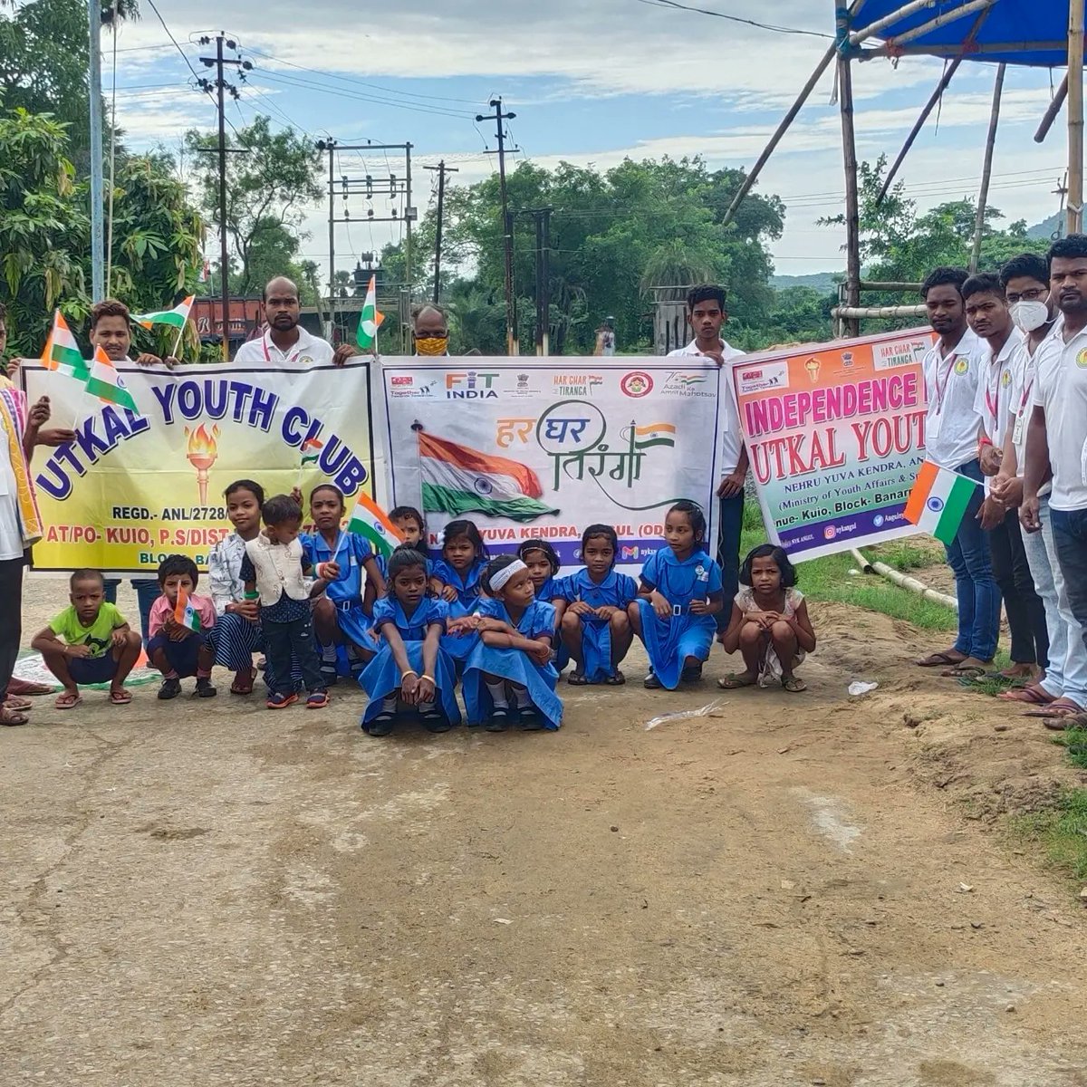 MYBharat_Angul's tweet photo. #harghartiranga rally and #IndependenceDay #independenceday2022 celebration in collaboration with Utkal Youth Club Kuio,Angul. #utkal_youth_club #kuio #banarpal #Angul
#AzadikaAmritMahatsov https://t.co/6mC7OX4p4t