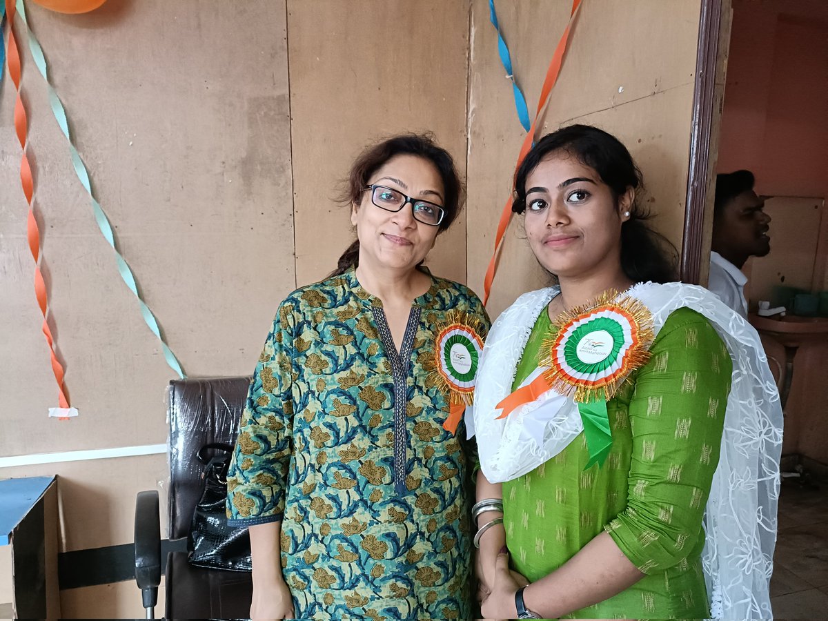 Pahchanfoundat1's tweet photo. #76thindependenceday
#azadikaamritmahotsav
Distributed "Certificate" among the children of our "free Computer Training Centre - #UNMESH at Arogyam Health Care Centre...https://t.co/EHX8jn8sdf
@AmritMahotsav
#76thindependenceday
#HarGharTiranga https://t.co/k30kYpET47
