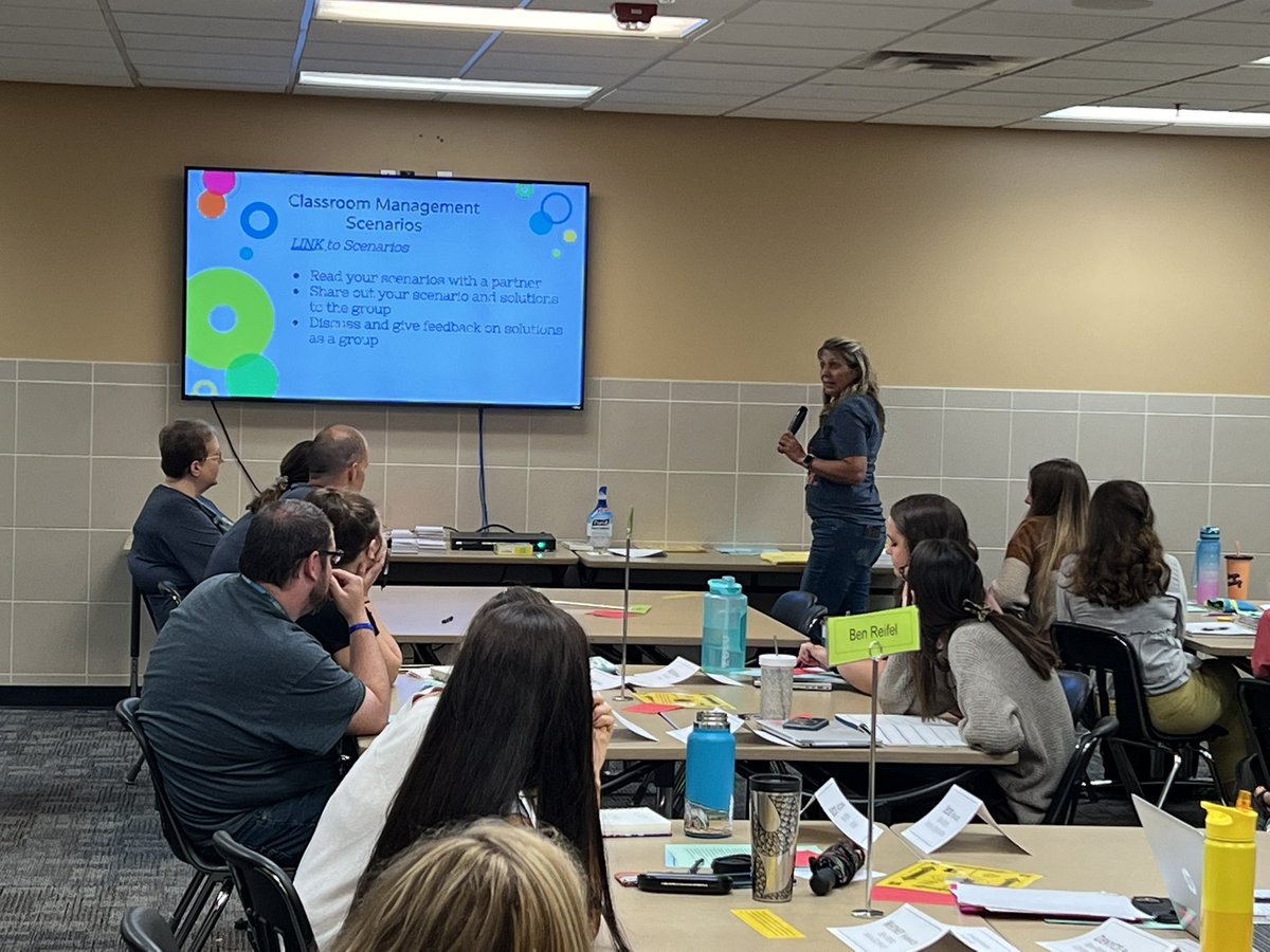 SfsdInTheMiddle's tweet photo. SFSD Ms Coaches and New Hires acting out classroom management strategies. #BuildingBridges #SFSDintheMiddle https://t.co/fdpamhD3Mh