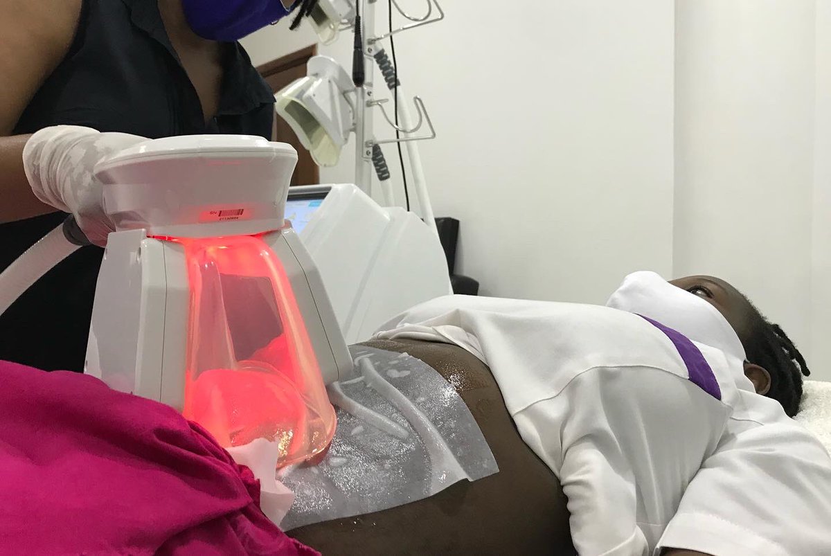 RefineClinicUG's tweet photo. We are here with your weekly reminder to not ever give up on your skin and body goals ❤️
We are here for you!
Bookings: 0758 232 889
📍 Lugogo Bypass, Forest Mall - GF4.
#BeFlawless #SkinGoals #BodyGoals #CooLifting #Cryolipolisis #LaserHairRemoval #ivdripvitamintherapy https://t.co/78gK257lEf