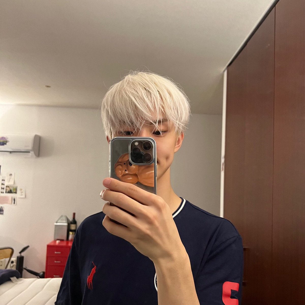 siIktofu's tweet photo. ㅤㅤ
ㅤㅤ
Just finished taking a shower and it's been a day since I dyed my hair.
ㅤㅤ
ㅤㅤ https://t.co/n8MZQGD6k1
