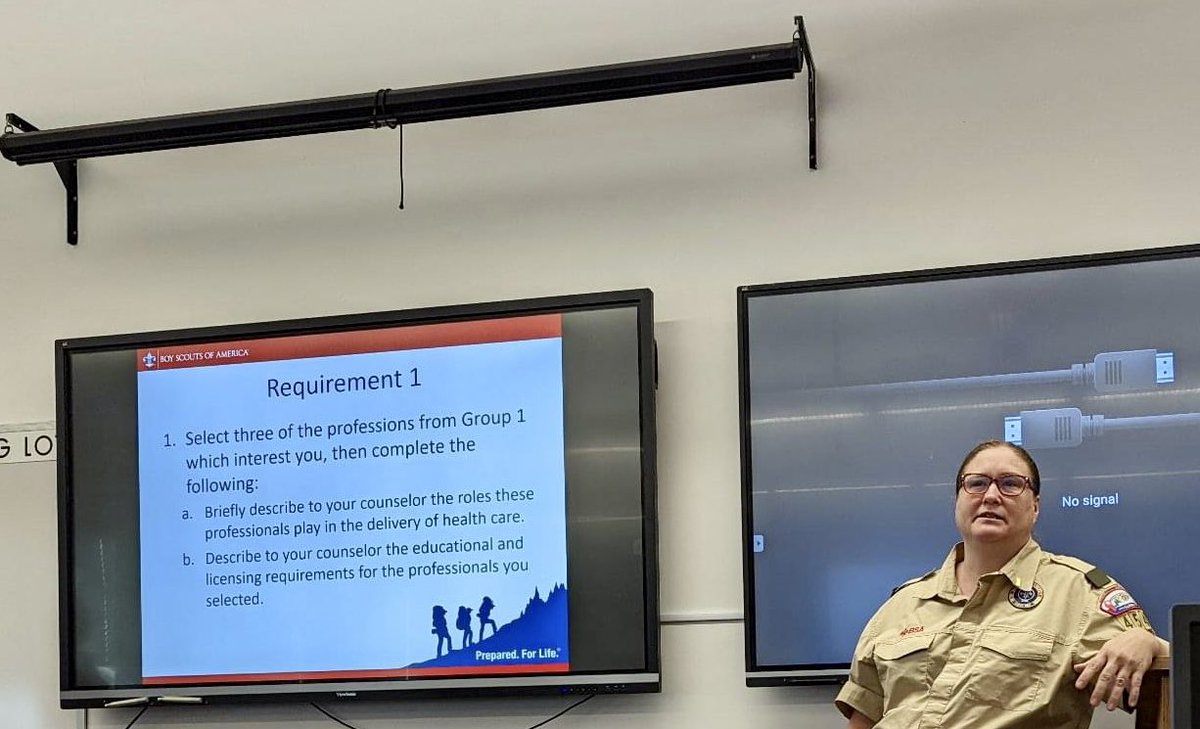 MWUPharmacology's tweet photo. Pharmacology faculty @MarshaPiercePhD taught the #HealthCareProfessions #MeritBadge at the annual #DresdenGeneratingStation #MeritBadgeClinic for #RainbowCouncil. @boyscouts https://t.co/JM1k4qM1Oa