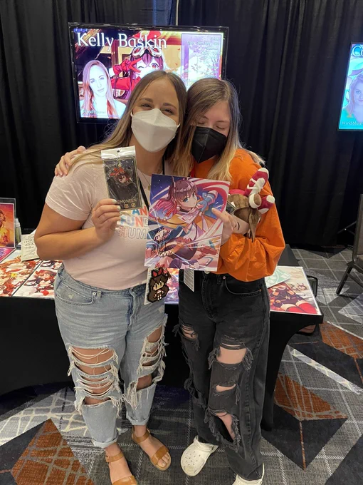 this made me so happy  amber shenhe and jeans vas are all angels 