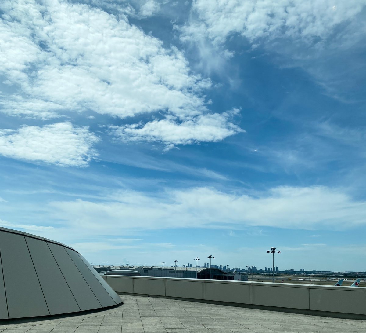 pperezde's tweet photo. Flight delays with @AirCanada are not fun but looking forward @SCCM #SCCMUltrasound #SCCMsummer22 hands on #POCUS skills course 

Looking forward to meet @NibrasBughrara @NikraDoc and many others in person ! https://t.co/h51a3qqIMX