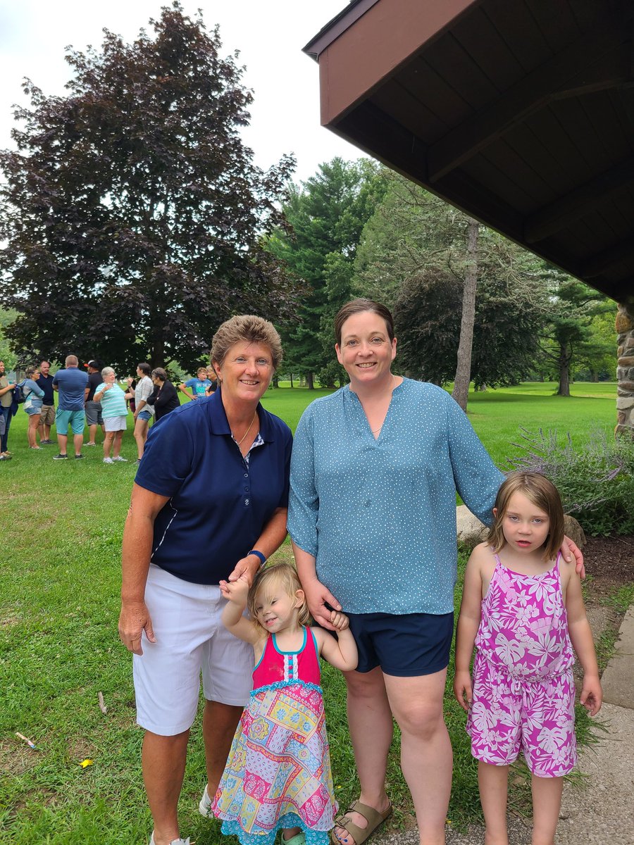 Marie Foster tweet media