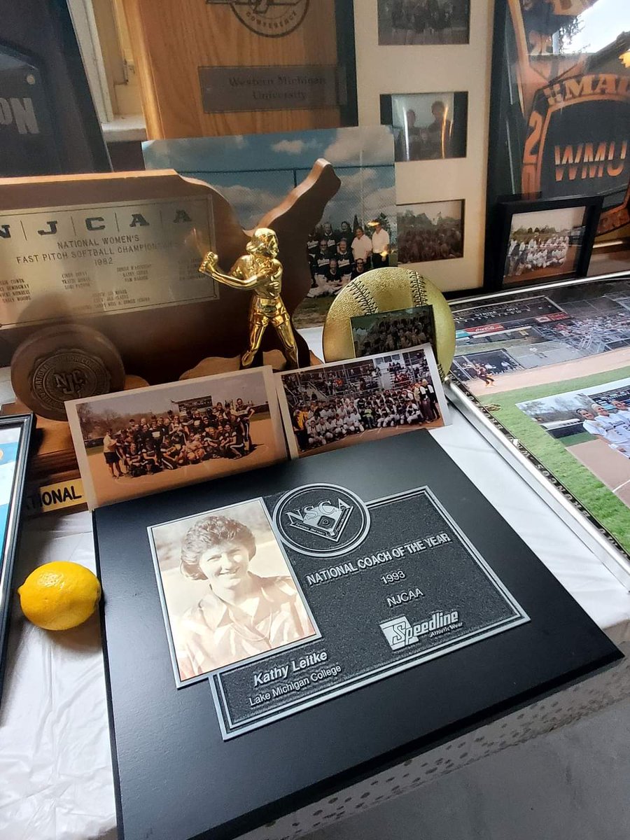 Marie Foster tweet media