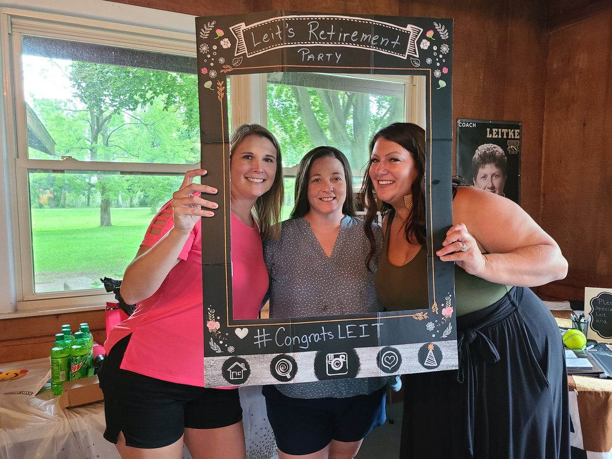 Marie Foster tweet media