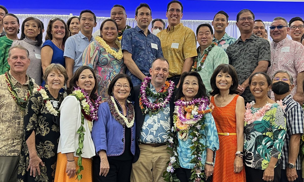 allhawaiinews's tweet photo. Hawaii Democrats unify after bruising primary election, Land Board approves food trucks at state parks, big plans for Waikiki Shell, more news from all the Hawaiian Islands #HInews #HIgov #HIleg #HIvoted https://t.co/zs5wOmKC7H https://t.co/BjgB6A3WPG