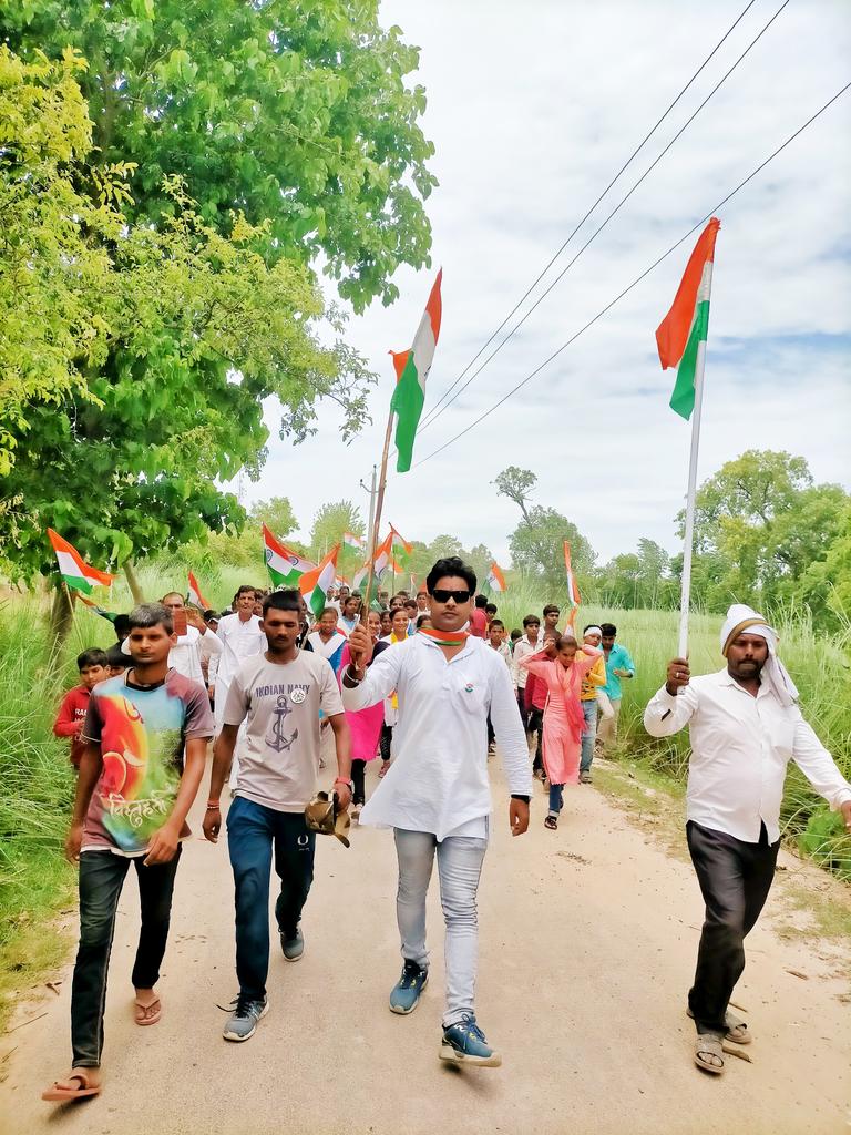 SunilbadshahS's tweet photo. सारे जहां से अच्छा हिंदुस्ता हमारा 🇮🇳❤️ https://t.co/kkuZyFkR3J