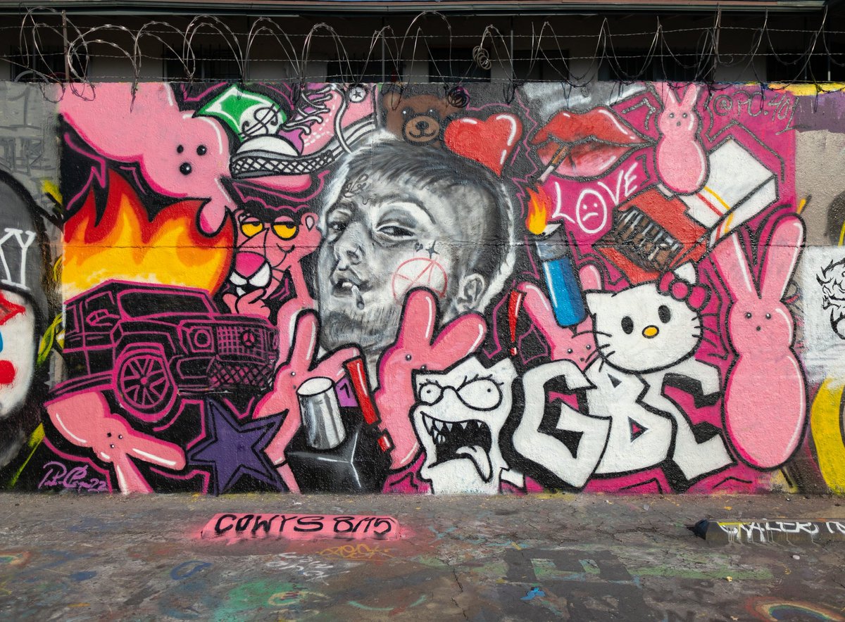 PeepMemorial's tweet photo. Come Over When You’re Sober mural in Downtown Los Angeles in honour of the album’s five year anniversary 💓 https://t.co/MkLJB8Qf3t