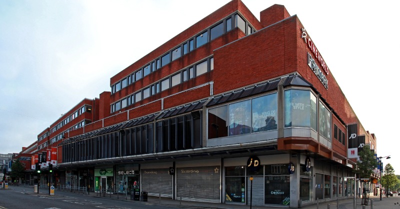 CoStarUK's tweet photo. The @NHSuk is doubling the size of its centre at @CapRegPLC's The Mall Wood Green shopping center in #London and plans to open 160 additional hubs across England.

Read more about how health facilities are revitalizing UK malls:
