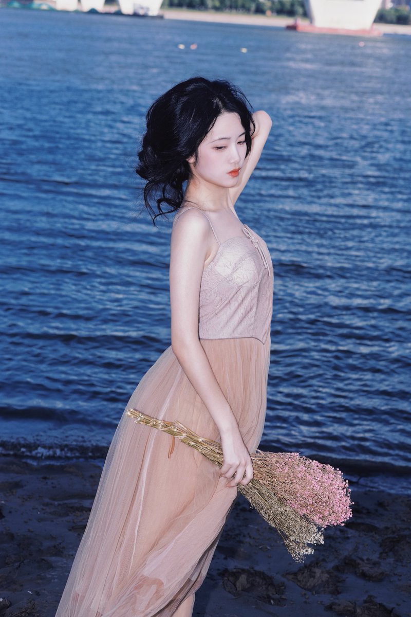 Bmsen2's tweet photo. #约拍 #摄影 #私房 #人体 #大尺度 #模特 #写真 #性感 #臀部  #人体模特 #反差 #美女 https://t.co/vQBoM1glFg