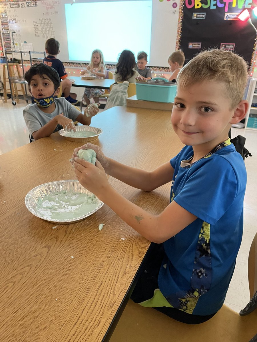 Investigating matter: Is Oobleck a solid, liquid, or gas? <a href="/MPE_Mustangs/">Mountain Park ES</a>