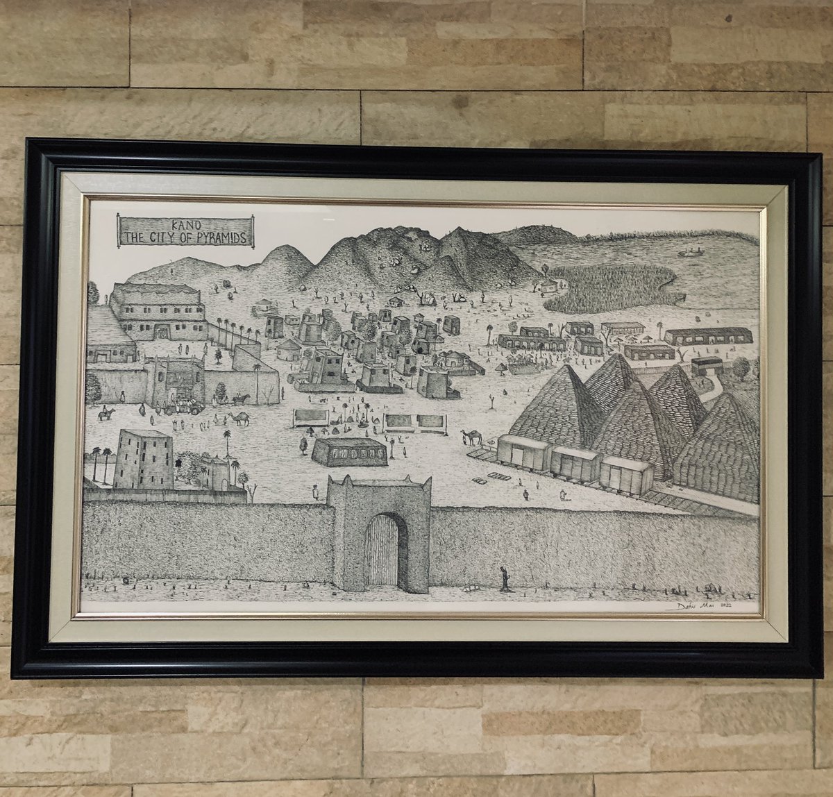 art_ex_shop's tweet photo. Art Title; KANO,THE CITY OF PYRAMIDS.
Medium;Pen on paper
Duration;2 months
.
This drawing is aimed at depicting the ancient city of kano, capturing the architecture,trade and livelihood of the community. Protected by the famous Kano city walls!
.
Original is available for sale https://t.co/uGWMgq20Sx