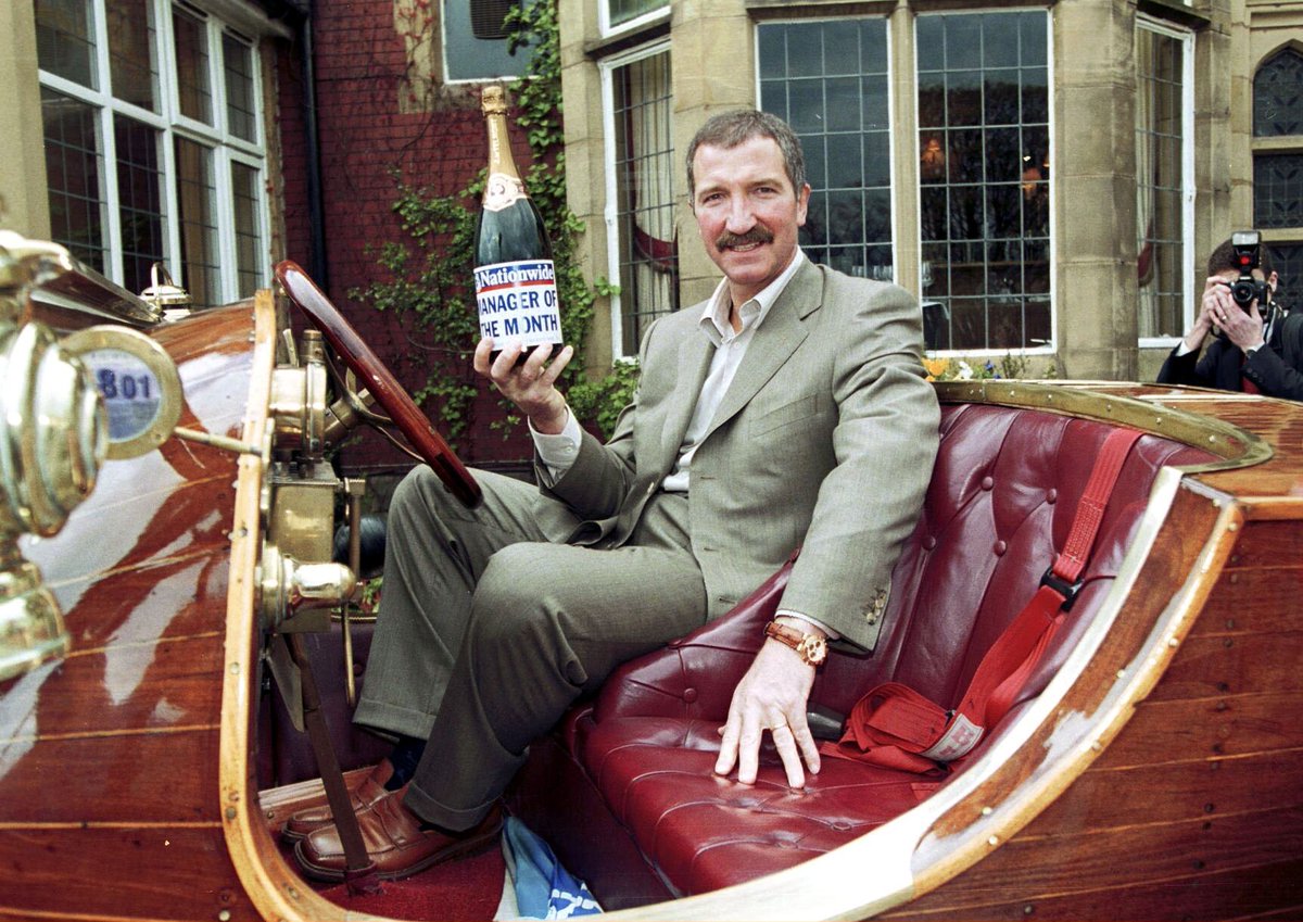 90sFootballGuy's tweet photo. "Broads? Where we're going we don't need broads" https://t.co/0iGHNItBjw