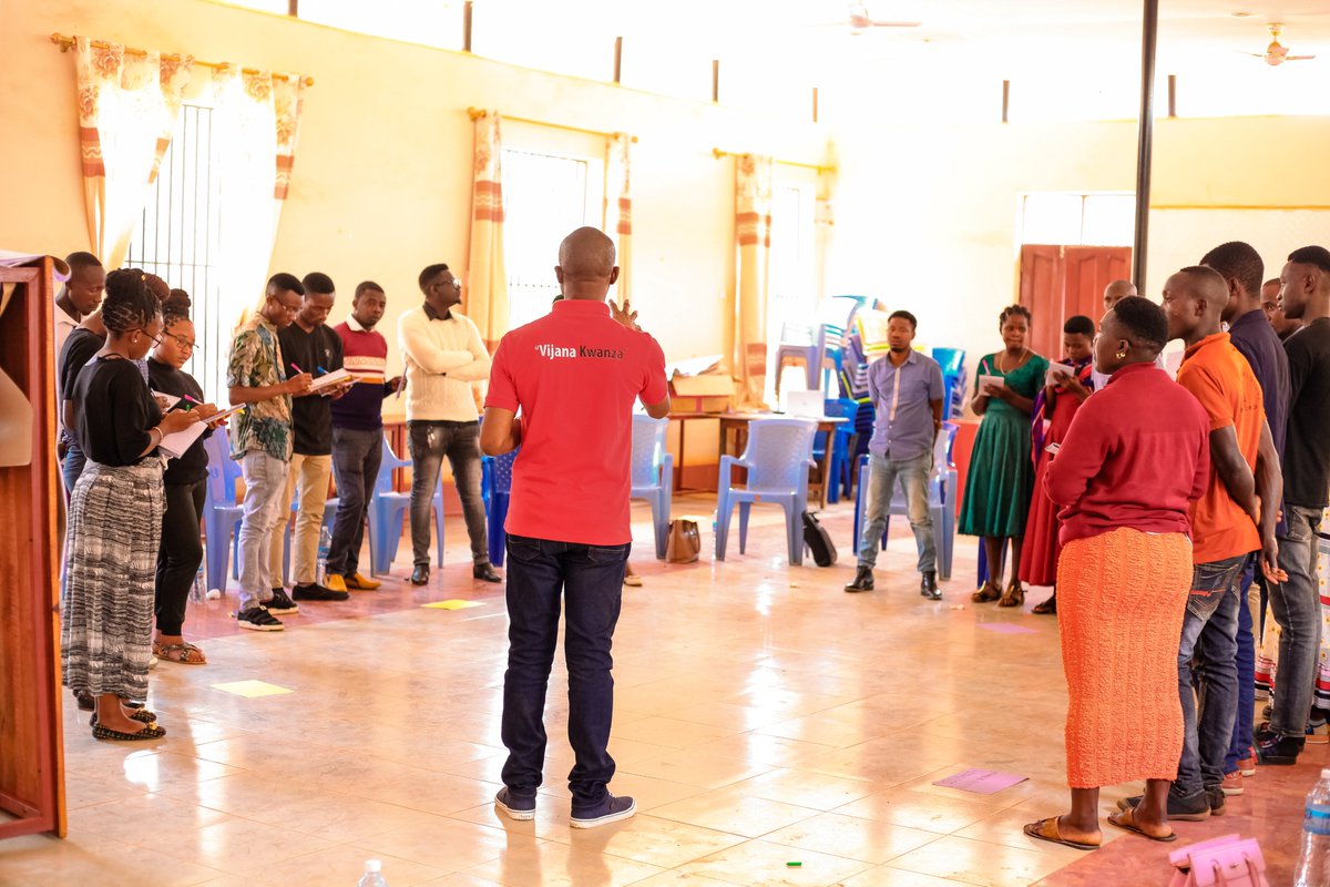 We are continuing with #InternationalYouthDay2022  by Training 25 young people in Kigoma coming from 20 Villages of Refugees Host Communities in Kasulu and Kibondo District. 

The training is focusing on equipping young people on the Reflection Action tools. 
#IYD2022