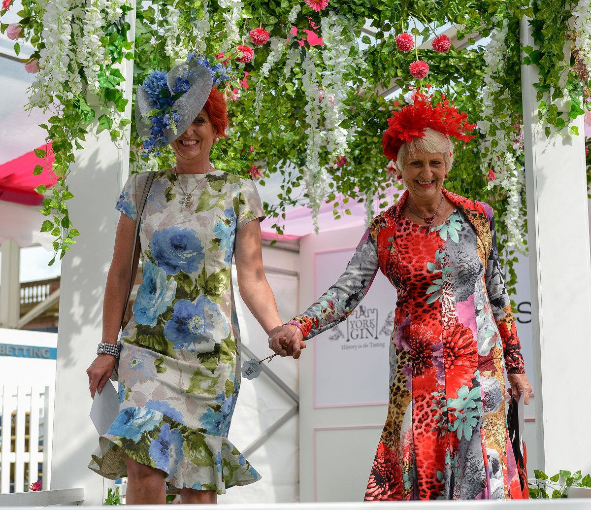 yorkracecourse's tweet photo. 2 SLEEPS UNTIL THE @SkyBet #EborFestival!
🏇Group 1 races Wed Thur & Fri
💷Europe's richest handicap The Sky Bet Ebor
👠@yorkgin Ebor Fashion Lawn
🖤💛Friday - #StradStyle
Sat only limited availability on tix Standside.
Clocktower Enclosure tix on the gate on all days. https://t.co/NjbTO55d3K