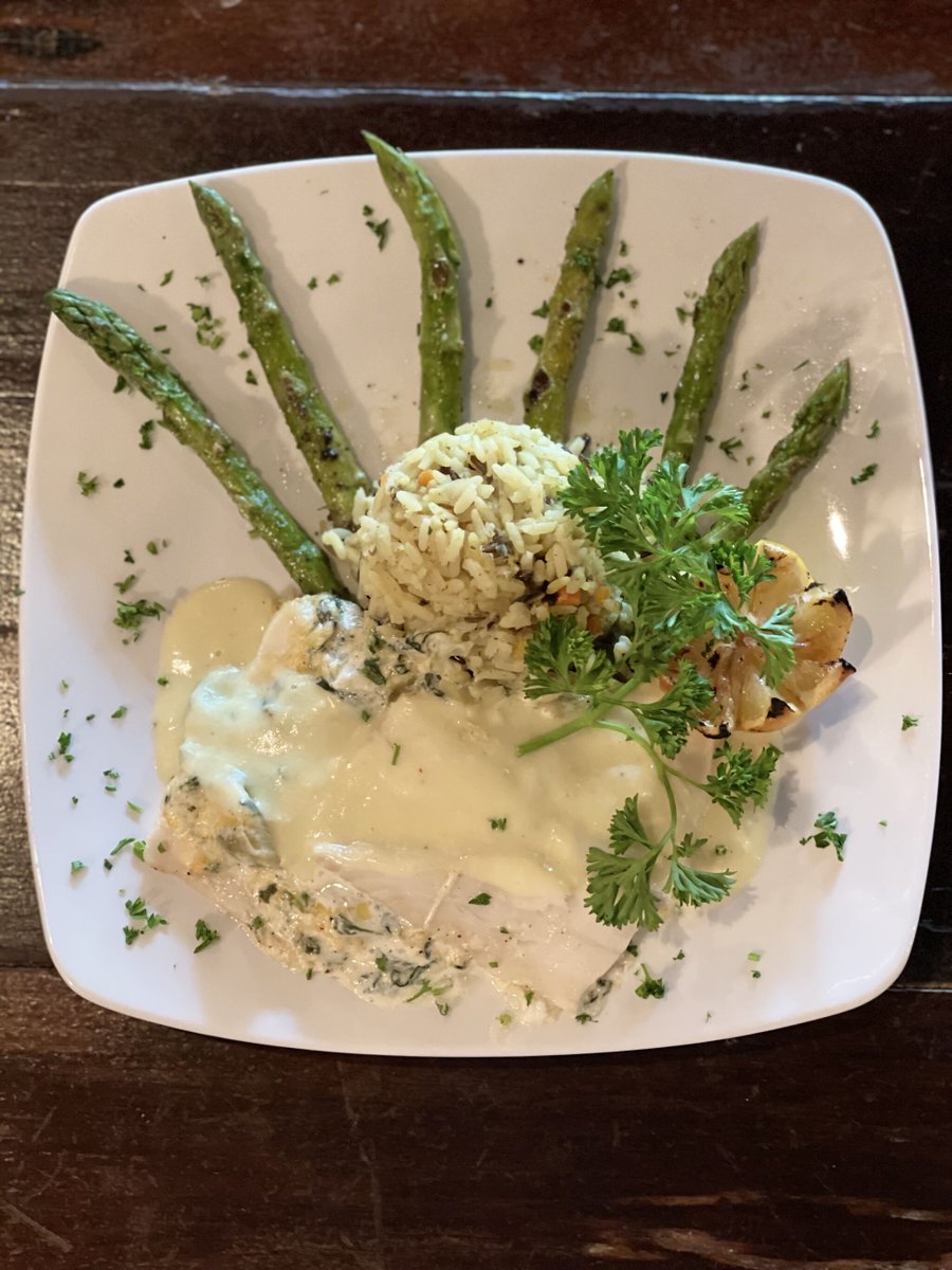 Patricks1481's tweet photo. Feed your hunger with Patrick's Lunch &amp; Dinner Specials!!
Hours Monday-Thursday 11-9 | Friday 11-10 | Saturday 10-10 | Sunday 10-9.  https://t.co/ovGIxHvDB5 or visit
1481 Main Street #downtownsarasota #dinner #tonight #lunch #freshcatch #seafood #steak #blackenedshrimp #sarasota https://t.co/GEaQkr1Fxf