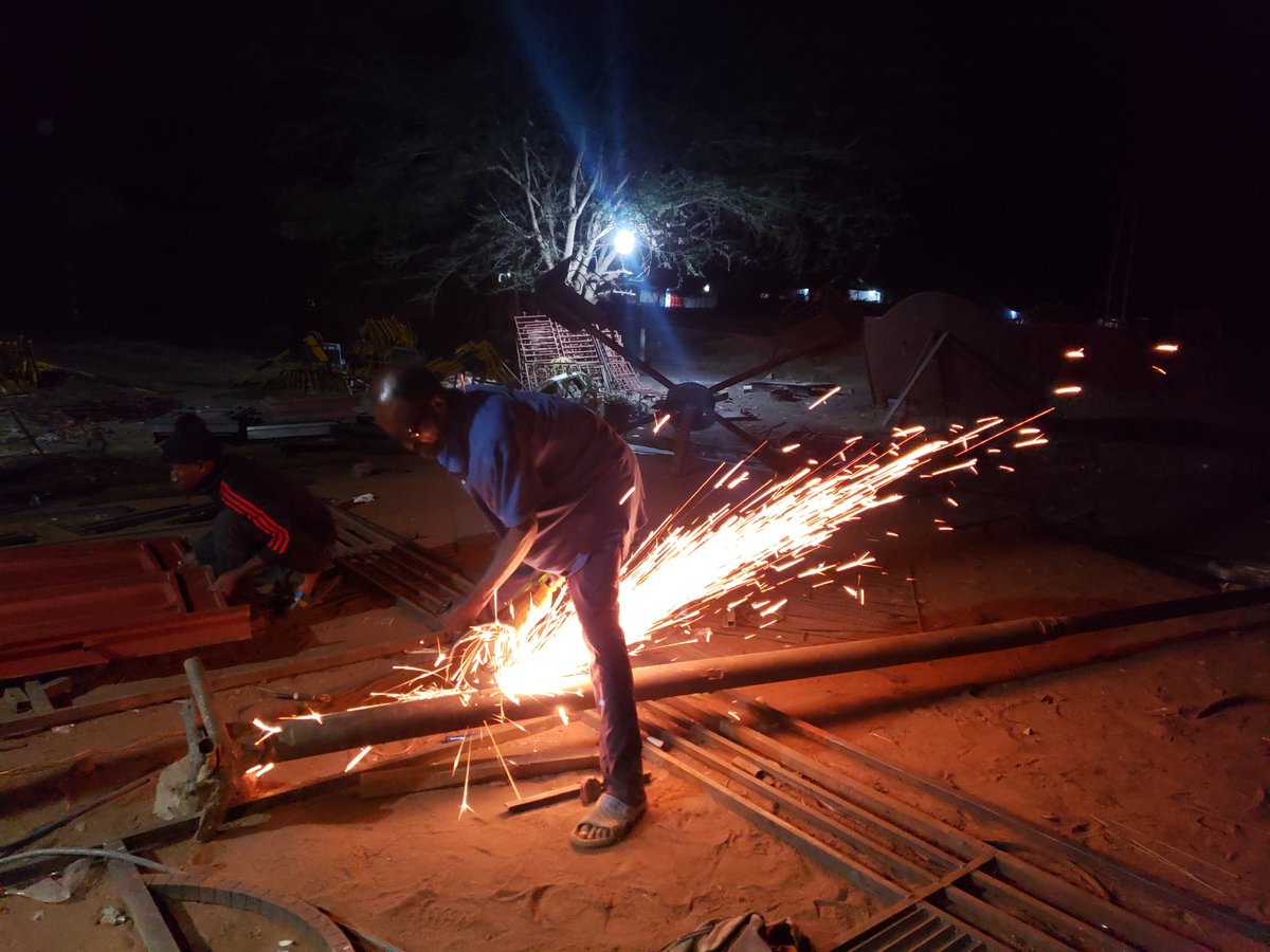 newton_Mnzava's tweet image. Won't stop don't stop #kazini