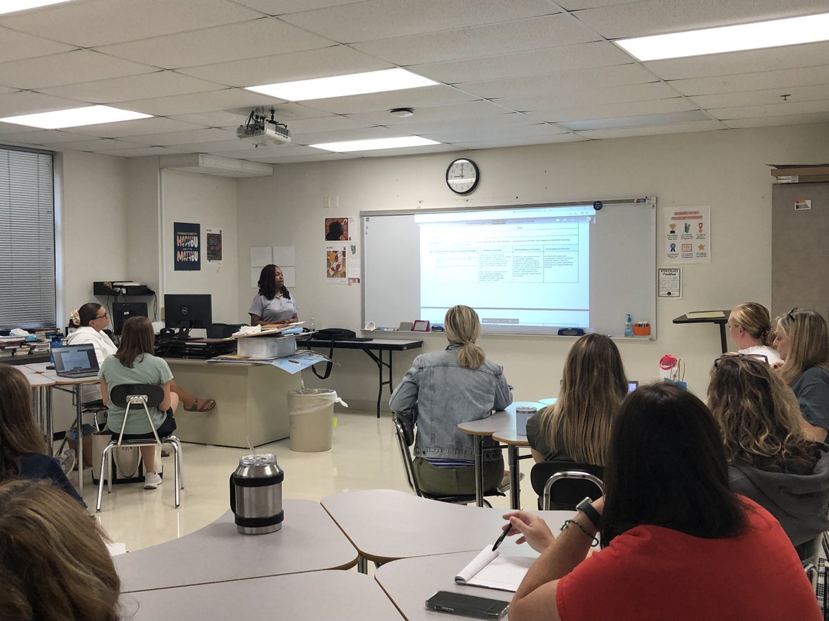 kalm71's tweet photo. All Special Education staff Back to School Orientation...22/23 the best is yet to come @MehlvilleSD #ssdmehlville https://t.co/pcHwsBfBh9