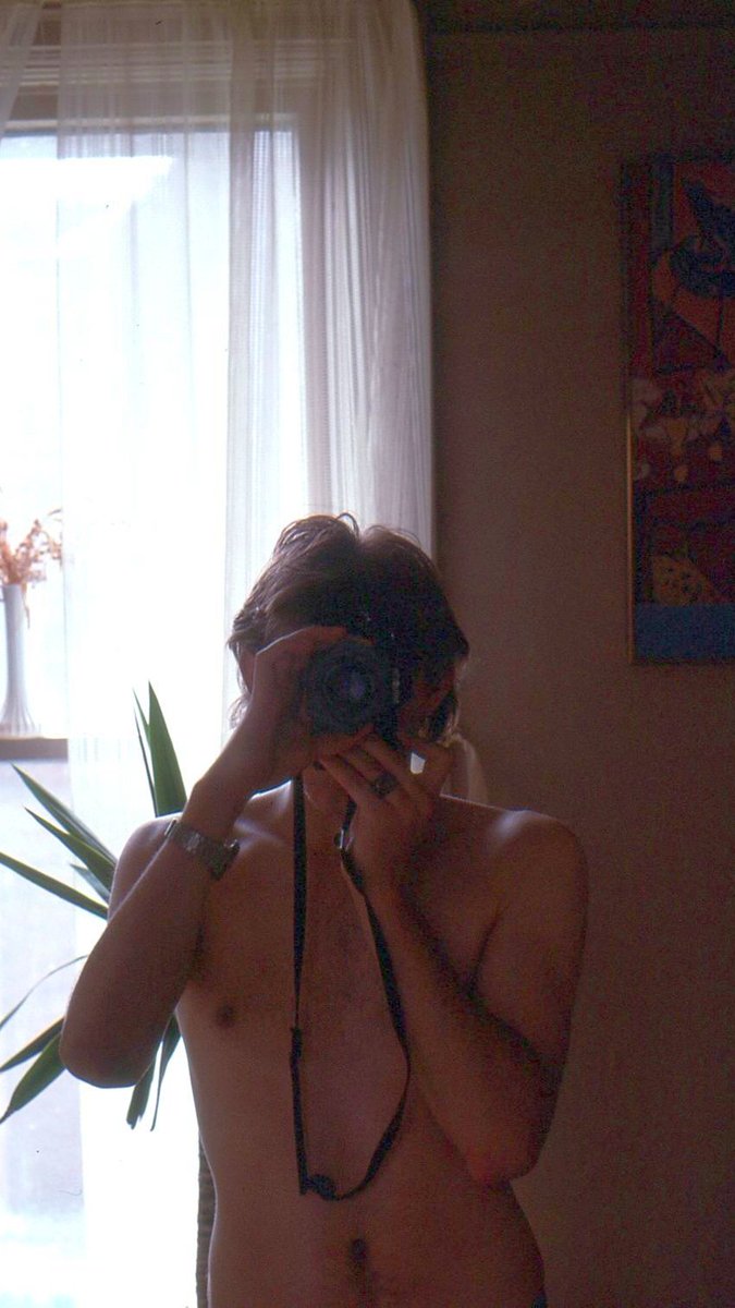 mattymatica's tweet photo. Urbana, IL, Circa 1988
#selfie #WinstonSalem #WSNC #MyWS #35mm #35mmfilm #35mmportrait #Illinois #uicu #illini #photography #photo #photooftheday #photographer https://t.co/yUJdu3gW6O