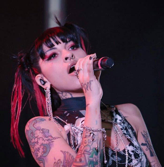 #LoMásPedido🔝
N5 <a href="/lalioficial/">Lali</a> 
Diganle <a href="/kari_prince/">KARI ♡</a> 
Provenza <a href="/karolg/">LABICHOTA</a> 
Jefa <a href="/cazzuoficial/">Cazzu™</a> 
1049.com.ar 📲