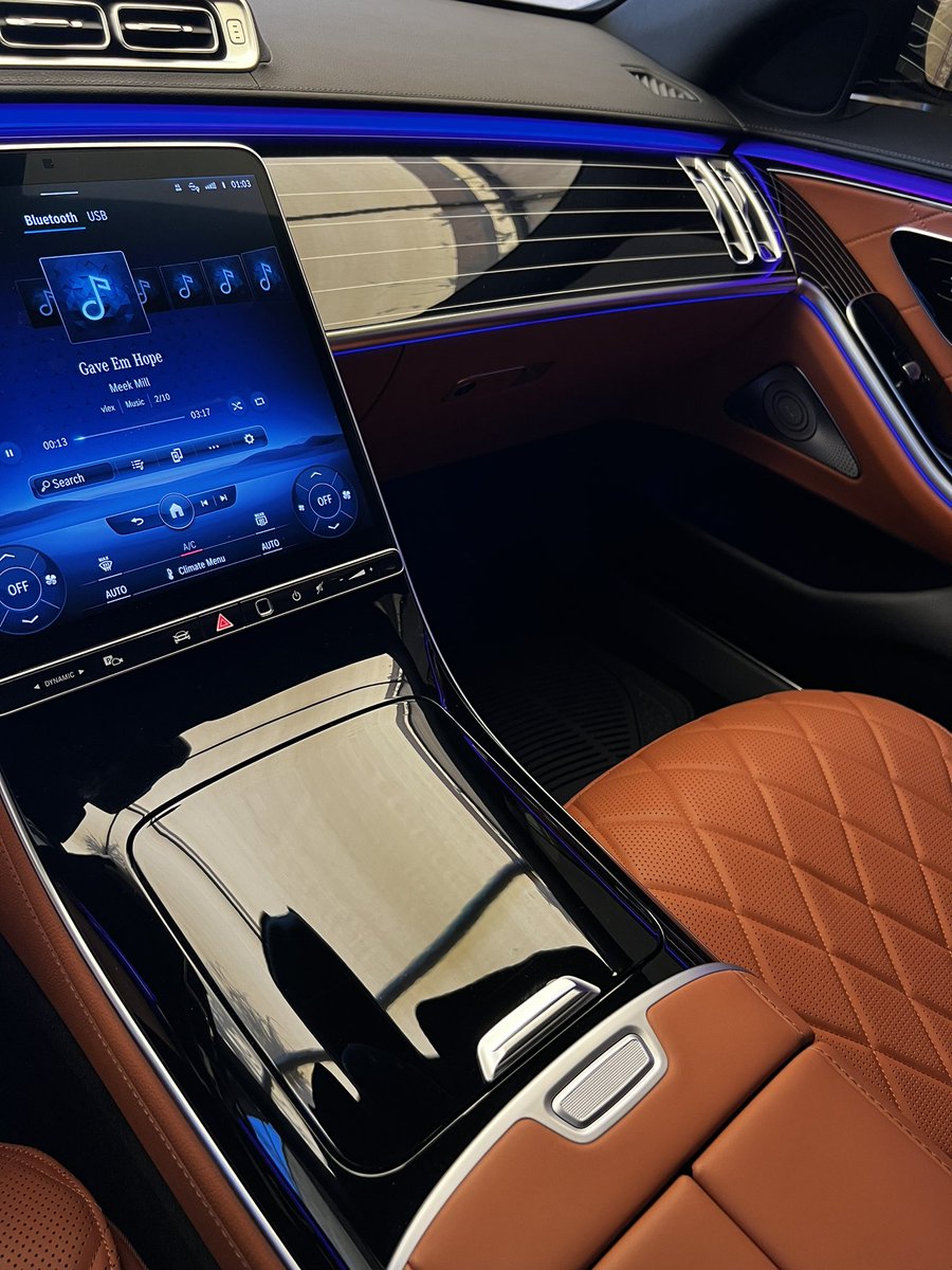 ّ (@vlexnn) on Twitter photo 