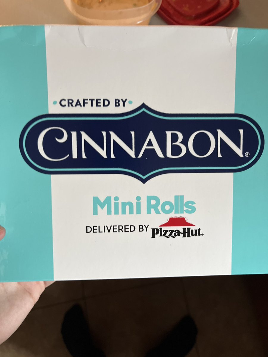Had to grab Cinnabon for tonight #BetterCallSaul #BetterCallSaulFinale
