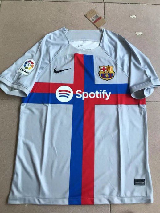carpetasFCB's tweet photo. ⚠️ SORTEO 
@carpetasFCB

Volvemos con un nuevo sorteo! Queremos regalaros una camiseta del Barça completamente personalizable.

Para participar 👇

- Retweet a este tweet. 
- Seguir a @carpetasFCB y @Ctinfo_17

El ganador/a será anunciado el Viernes 19

* Envíos solo España https://t.co/9TuJPCtlfI