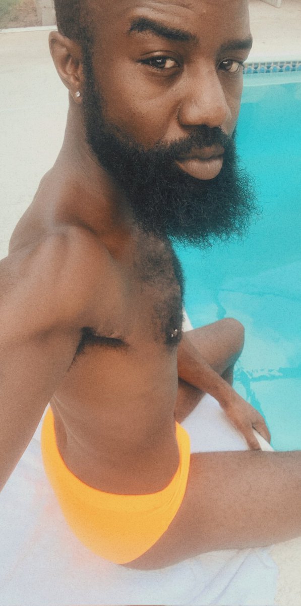 OfficialJetLag's tweet photo. Recognized the connections 
Ancestors from the tribe 
Always kept me protected ... 

#PoolDay #Speedos #Mondayvibes
#BlackBoyJoy 
🍊🔥🌴💦💯 https://t.co/li5uHcpwvB