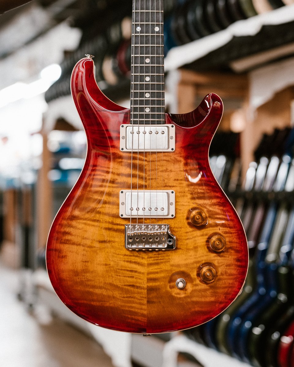 The DGT (David Grissom Trem) with moon inlays 🌖