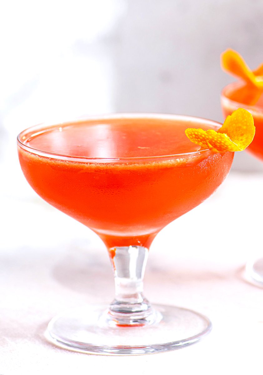 FEW!  RT @MT_Bottles: Tonight we continue with cocktail week. 

Tonight we move on the the Paper Plane. Developed around 2007 in Chicago. What bourbon do we choose?

<a href="/btownbourbon/">Bardstown Bourbon Company</a> <a href="/fewspirits/">Few Spirits</a> <a href="/BasilHayden/">Basil Hayden</a> <a href="/drinkhighwest/">High West Distillery</a> <a href="/knobcreek/">Knob Creek</a>