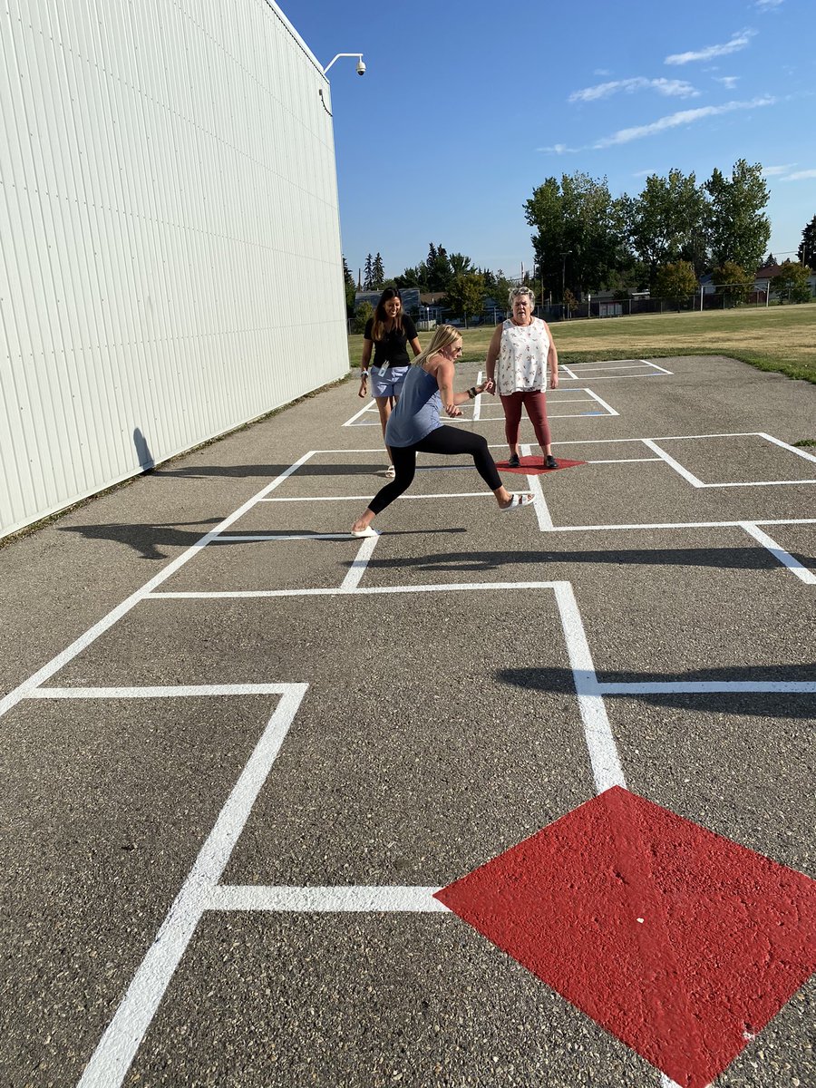 PatrickAirlie School tweet media