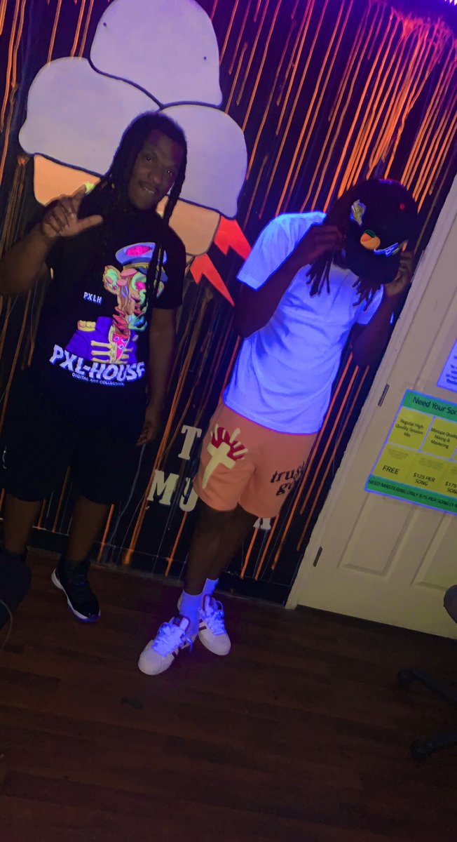 SkooMajor's tweet photo. MajorN9NE in The Works.. #SouthtoEast #2Playa https://t.co/474Utm61Fe