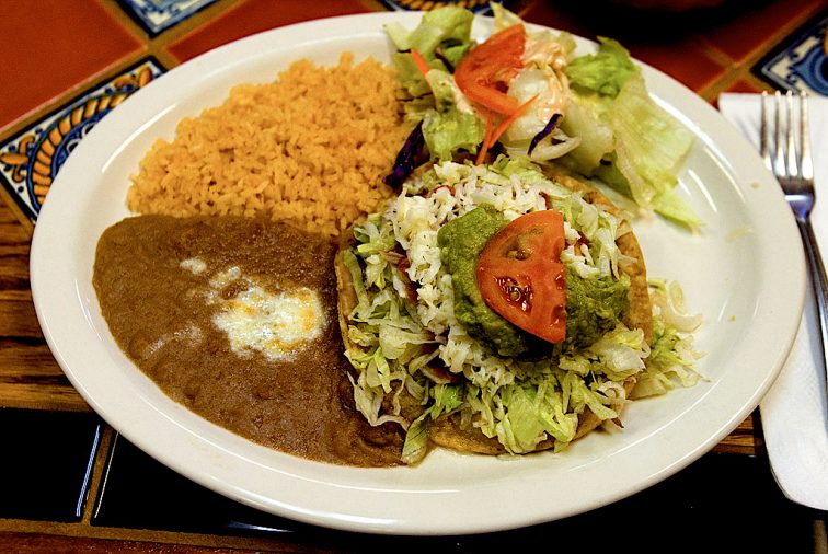 LAReviewofBooks's tweet photo. "She is upset not so much about her personal career trajectory, but about all the stories she wasn’t able to tell, the voices she wasn’t able to elevate."@jaxwendy profiles Patricia Escárcega, the Los Angeles Times's first restaurant critic of color. https://t.co/Si8MyxrPFA https://t.co/lDUDjaZWvk