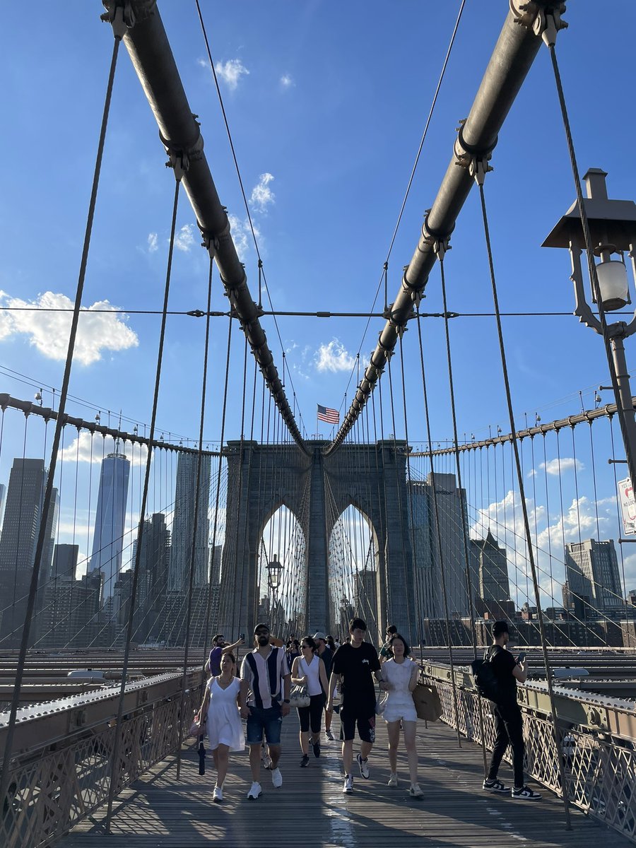 WWerszner's tweet photo. Highlights of my 30th bday trip to NYC ❤️🍏 #nyc #usa #travel https://t.co/Gl3TajDbWd