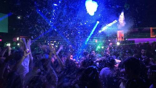 atilioamado's tweet photo. #DISCO #LACASONA #DUEÑO #ATILIOAMADO #BOLICHE EN #LANUS #CASOFAMOSO #INFORME DE #INVESTIGACION #LANACION #DEUNA y #ALPIE #NOCHESMAGICAS https://t.co/OwCdLPfoFy