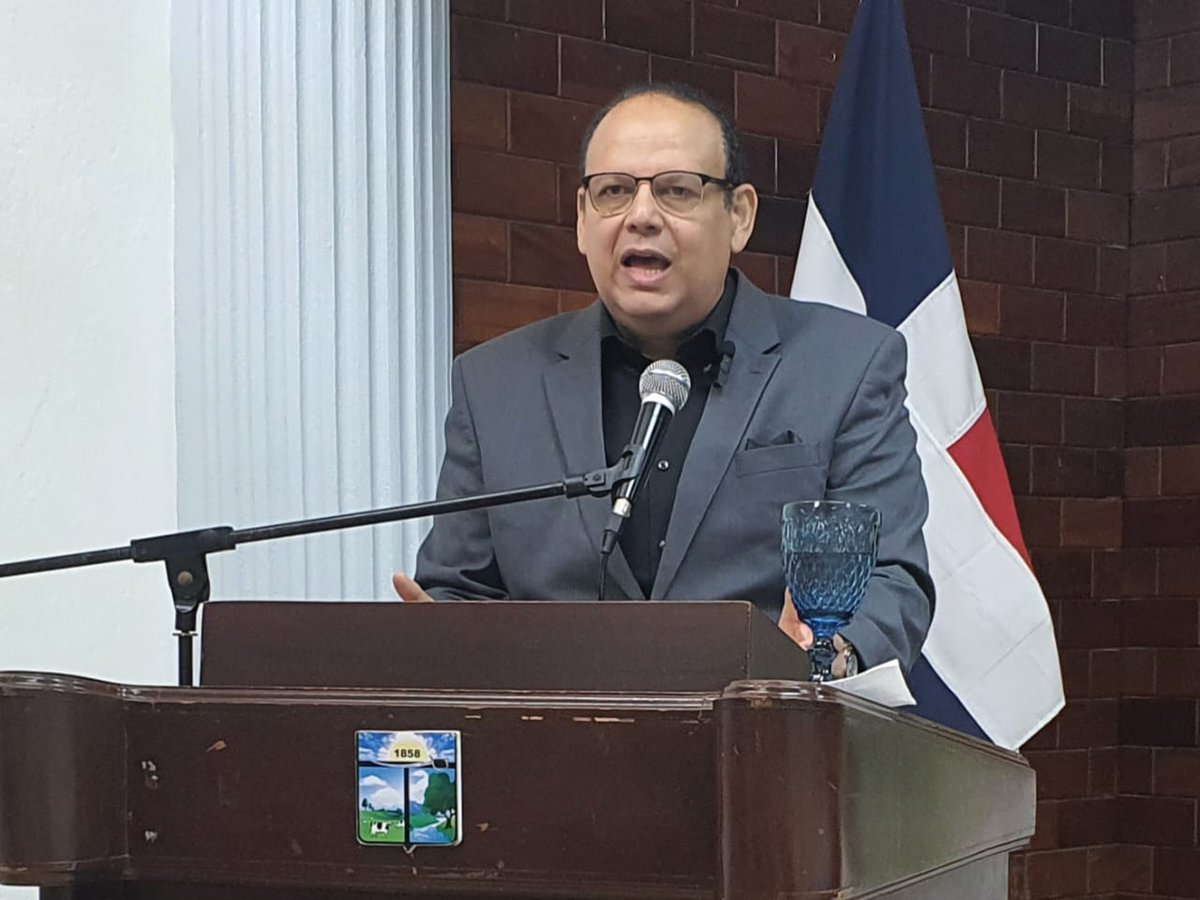 IEESARD's tweet photo. El Colegio de Abogados seccional Santiago Rodriguez, impartió el curso taller Extinción de Dominio, Lavado de Activos y Criminalidad Organizada, con el docente Dr. Vidal Potentini, el pasado sábado 13 de agosto, a través de la ENA.

#card #abogadosrd #capacitacion #diplomados https://t.co/2fakcZRXnb