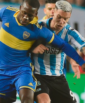 TopJrs's tweet photo. ⚽ Ya van muchos años flojos en clásicos

📌Desde el ciclo #Russo2, jugamos 19 part vs rivales clásicos (todos los torneos)

✅Ganó 3 (2-1 INDE; 2-0 RAC; 1-0 CARP)
➡ Emp 11
❌Perdió 5

➡-2 en victorias, 14/16 en goles, en pts 35% de efic

📌Cómo fueron los años anteriores?

/1 https://t.co/HwzOJMaevq