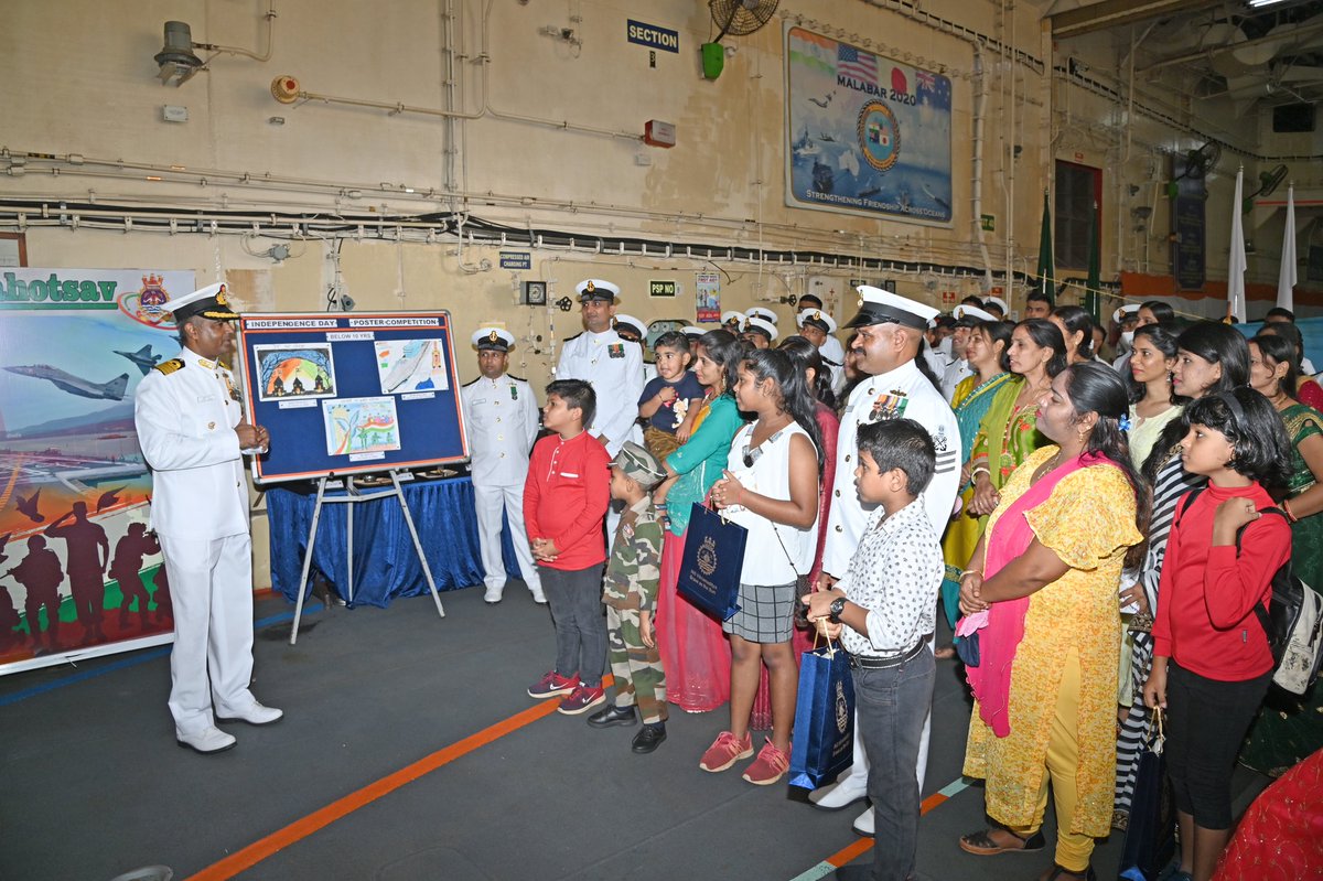 IN_KTKNA's tweet photo. #AzadiKaAmritMahotsav
#HarGharTiranga
#IDC22
#IndianNavy
#HQKNA
As part of the celebrations, all units and ships organised a series of activities at the Naval Base, Karwar to commemorate this momentous occasion. (n/n) @IN_WNC https://t.co/jYjWz0D464