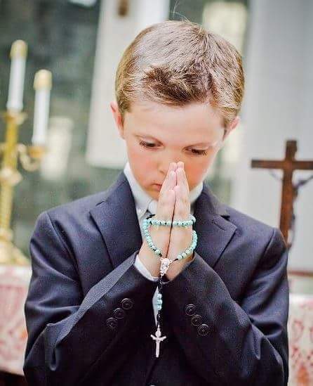 I am a 'Rosary extremist'!

Retweet if you are also a 'Rosary extremist'