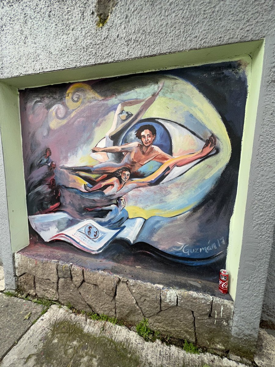 Muchas gracias por la invitación a la Escuela Normal Superior del Estado de México en Toluca a dar una una plática sobre la educación superior. La conversación se puso muy buena. Siempre aprecio al máximo el intercambio con los profesores normalistas y conocer sus planteles.