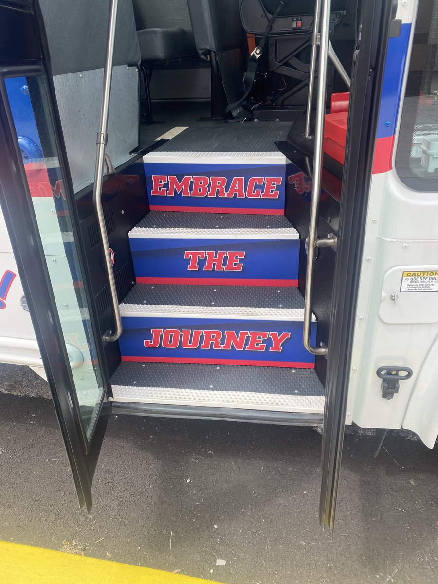 Artesian Athletics (@artesiannation) on Twitter photo Thank you MSD of Martinsville for the second team bus! Great for our students!!<a href="/MSDMartinsville/">MSD of Martinsville</a> <a href="/AwesomeArties/">Martinsville HS</a> <a href="/redbluecrew/">ArtieStudentSection</a> Thank you MSD of Martinsville for the second team bus! Great for our students!!<a href="/MSDMartinsville/">MSD of Martinsville</a> <a href="/AwesomeArties/">Martinsville HS</a> <a href="/redbluecrew/">ArtieStudentSection</a>