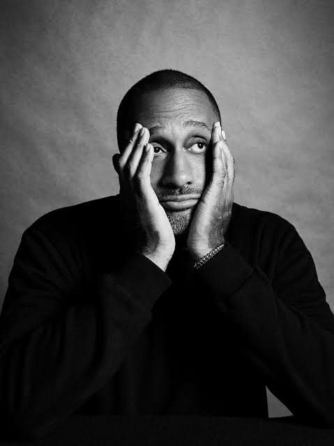 FilmUpdates's tweet photo. Kenya Barris (Black-ish) will write and direct 'Wizard of Oz,' a modern reimaging of the fantasy classic, for Warner Bros.

(Source: https://t.co/SJ9FQ0txsL) https://t.co/MV6cjV4bs9