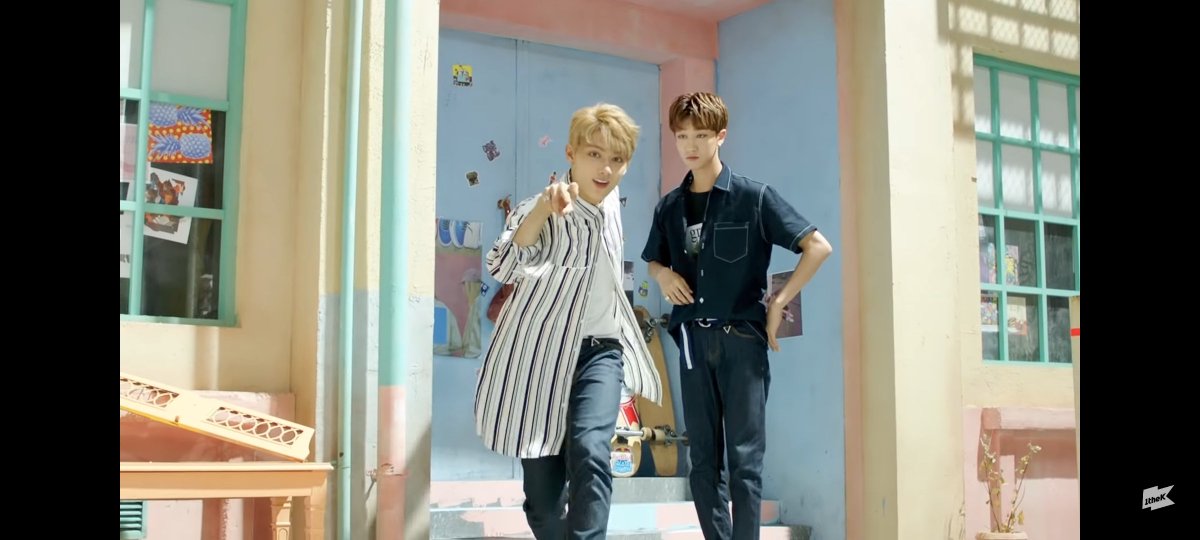 kmbwi's tweet photo. @BEtheBestJJ a scandal????? with china line??? https://t.co/B4Q0GyUZ7h