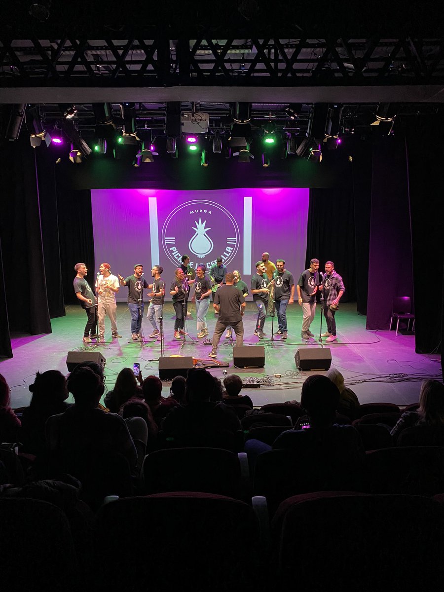 fmdelcarmen's tweet photo. Canto Solidario. Sala Lazaroff 14/8/22. Miguel Ángel Montiel y Murga Picame la Cebolla. https://t.co/NOpZxAP6AF