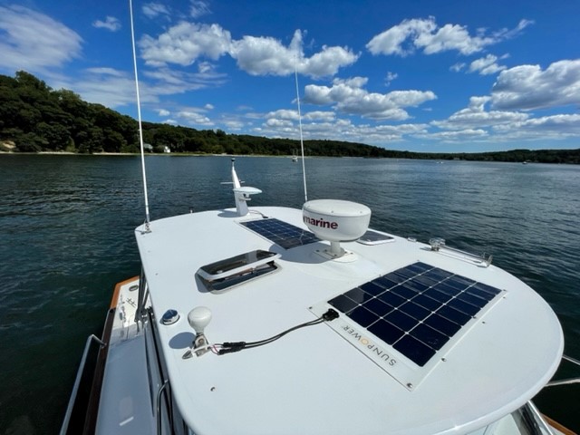 sunpoweredyacht's tweet photo. Here's a Legacy 34 with 2x110W SunPower flexible solar panels ready for a summer exploring & anchoring. #SunPower #solar #Legacy34 #renewables #cleanpower #quietanchorage https://t.co/No6m8q5pS0